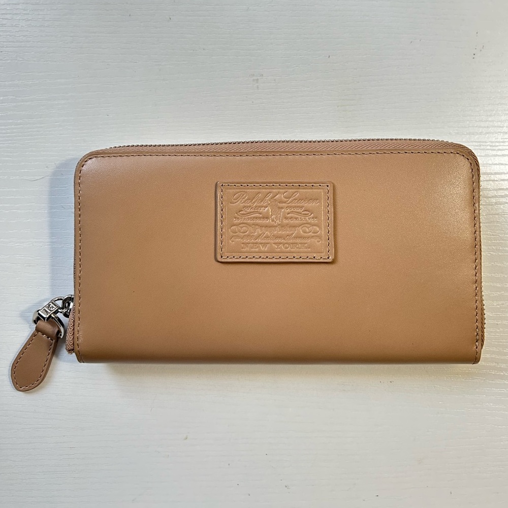 NWOT cream beige purple interior leather Ralph Lauren zipper wallet classic chic